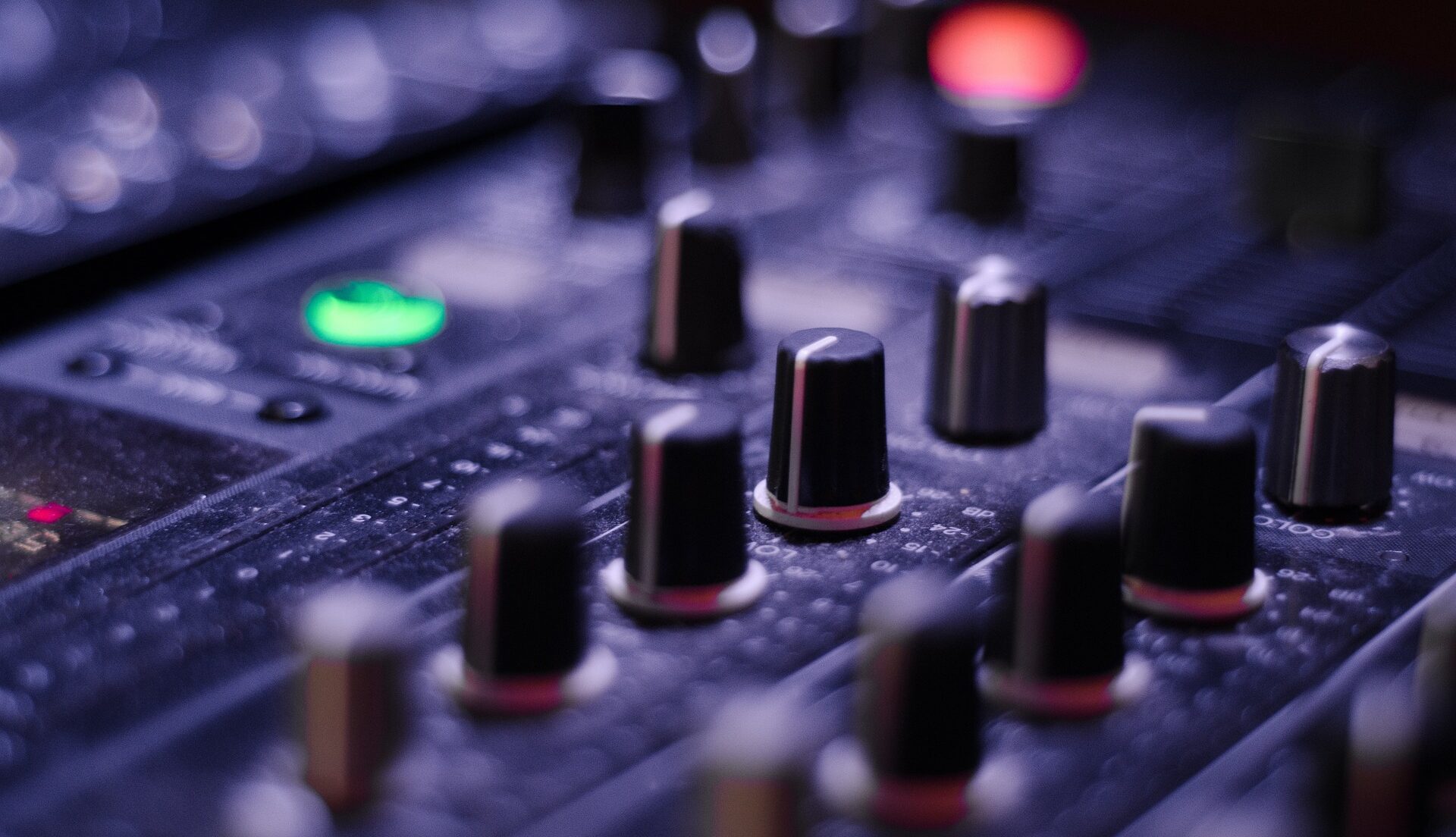 MHStudios
